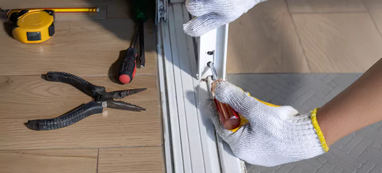 Sliding Glass Door Repair in Pinecrest