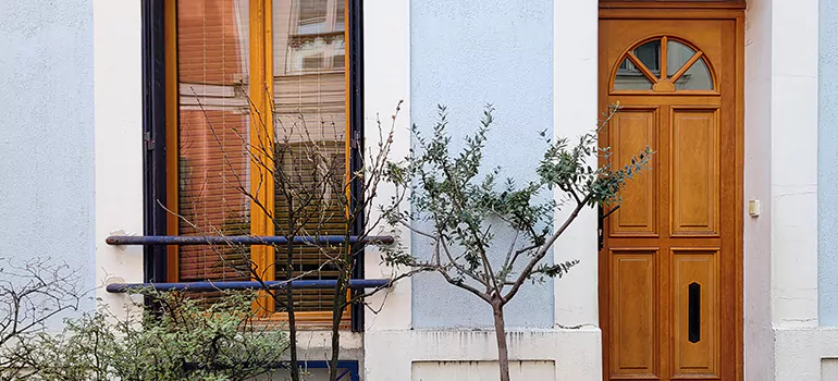 Residential Garage Doors Near Me in Pinecrest, FL