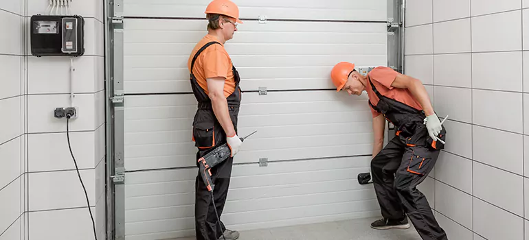 Secure Garage Door Repair in Pinecrest, FL